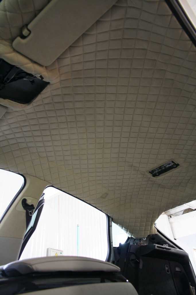 Ремонт обшивки потолка автомобиля