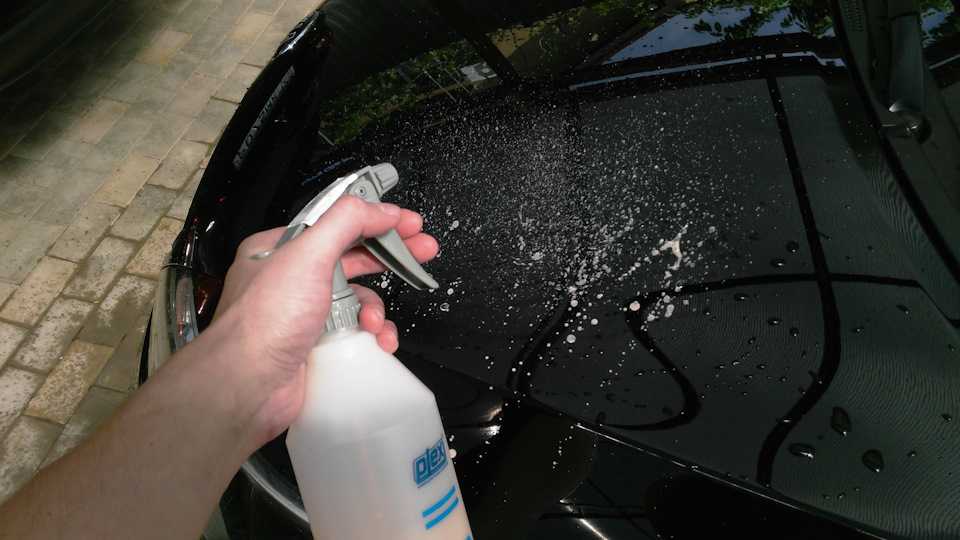 Жидкое стекло для авто: зачем нужно, насколько хватает
