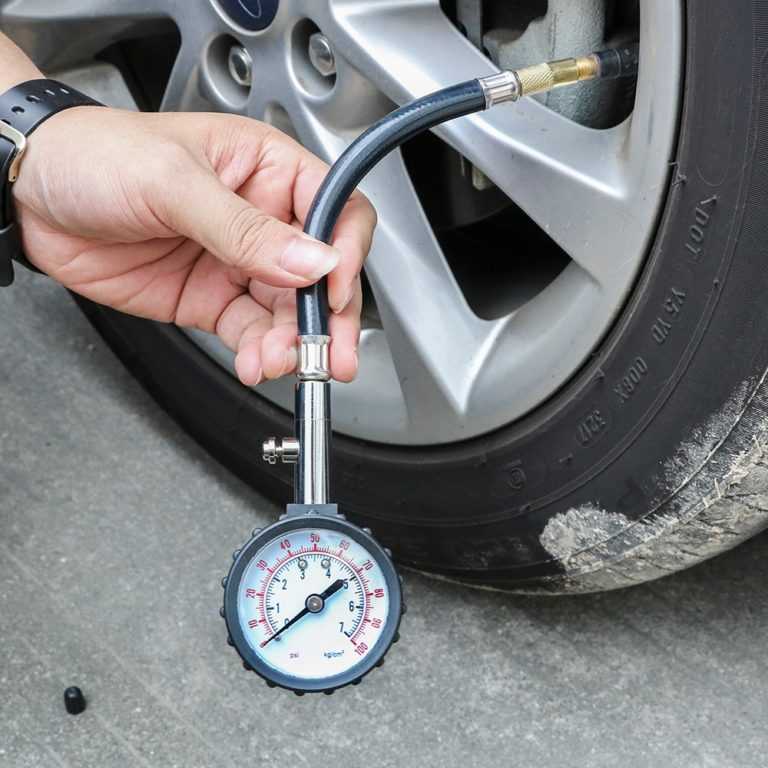 Какое давление должно быть в шинах автомобиля? влияние давления в шинах на расход бензина