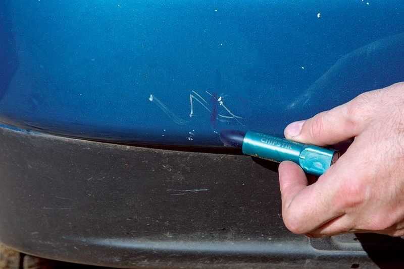 Как просто убрать царапины на пластике автомобиля: быстрый способ